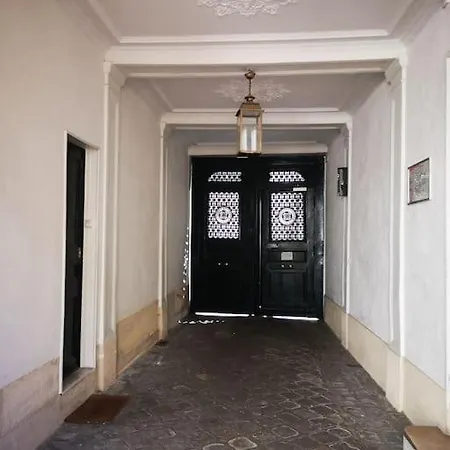 Appartement Appart 2 Pieces Champs-elysees-arc De Triomphe *