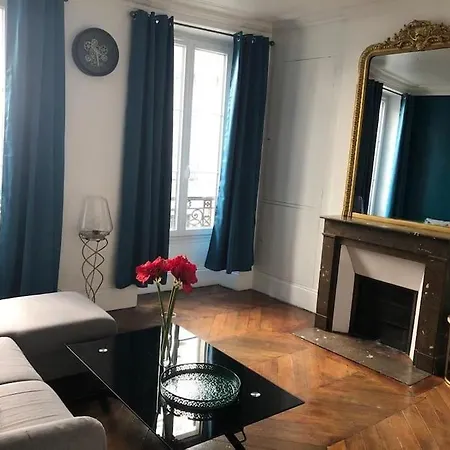 Appartement Appart 2 Pieces Champs-elysees-arc De Triomphe Paris