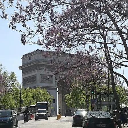 Appart 2 Pieces Champs-elysees-arc De Triomphe Appartement